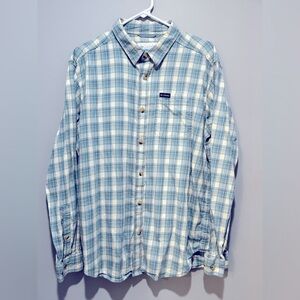Columbia Men’s Teal, blue and cream, long sleeve button down